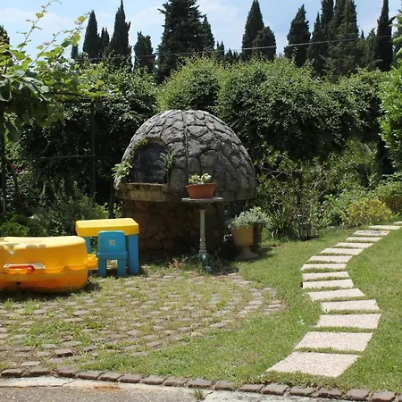 With A Parking Space - 7919 奥帕提亚