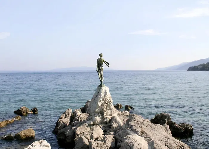 Lägenhet With A Parking Space - 7919